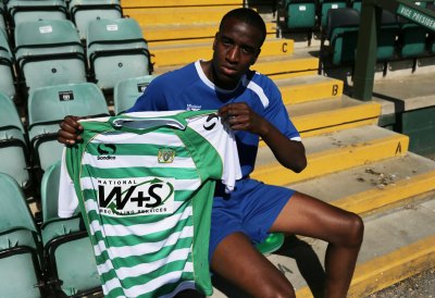 Michael Ngoo signing