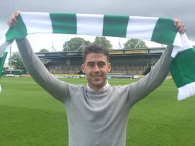 Jack Compton signs