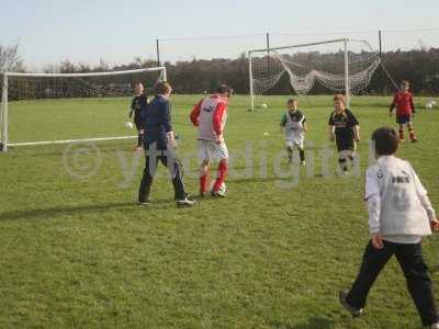 20081029 - autumn soccer school 008.jpg