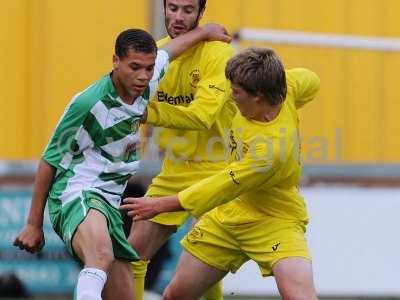 Tiverton v Yeovil 040808