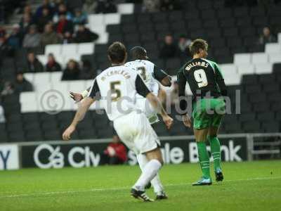 20091205 - mkdons away 070.jpg