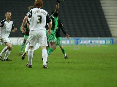 20091205 - mkdons away 092.jpg