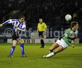 20110125 - Owls v Yeovil 49web.jpg