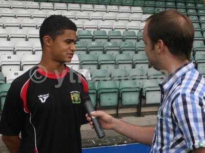 20100730 - Cameron Stewart signing 001.jpg