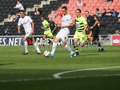 20120915 - mk dons1 away 074.JPG