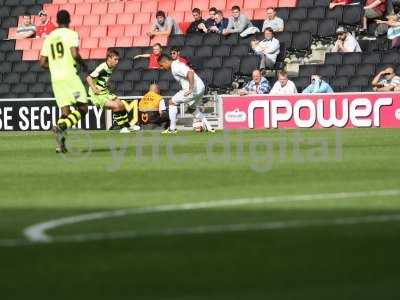 20120915 - mk dons1 away 082.JPG