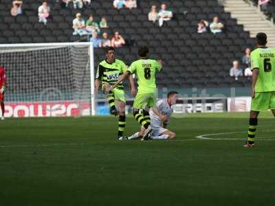 20120915 - mk dons1 away 183.JPG