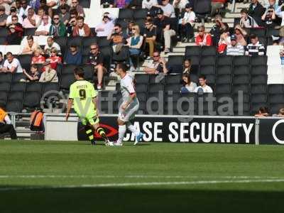 20120915 - mk dons1 away 210.JPG