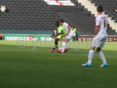 20120915 - mk dons1 away 214.JPG