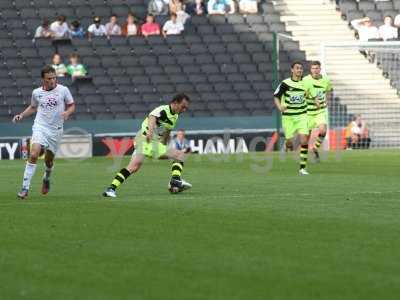 20120915 - mk dons1 away 247.JPG