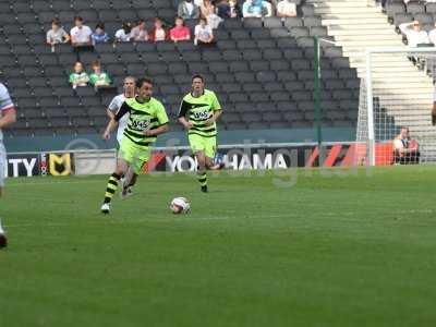 20120915 - mk dons1 away 252.JPG