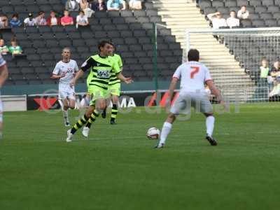 20120915 - mk dons1 away 254.JPG