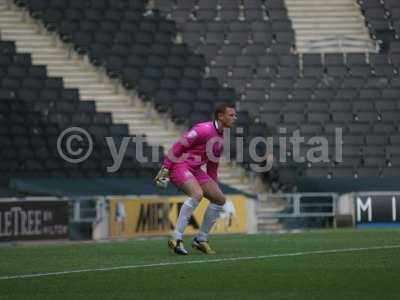 20120915 - mk dons 2 away 108.JPG