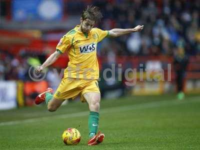 Bristol City v Yeovil Town 261214