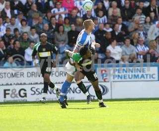 20090829 - v huddersfield 3away 016x320.jpg