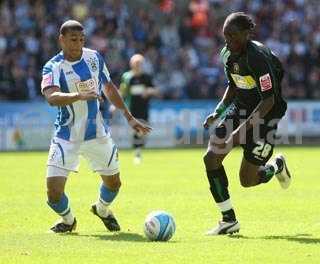 20090829 - v huddersfield 3away 189x320.jpg