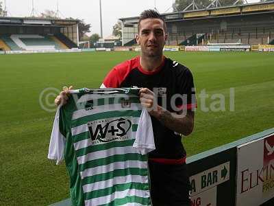 20130930 - shane duffy signing 003.JPG