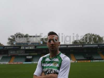 20130930 - shane duffy signing 028.JPG