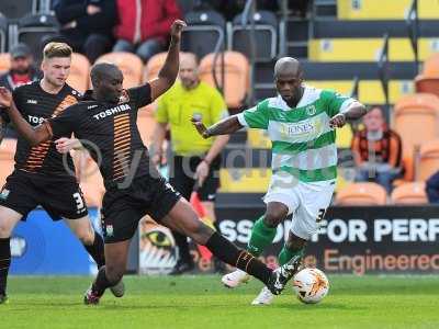 Barnet v Yeovil Town 300416