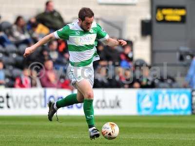 Barnet v Yeovil Town 300416