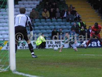 - gav v barnet cross for goal 3.jpg