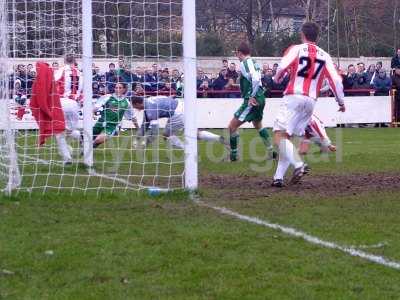 - goalmouth2Farn.jpg