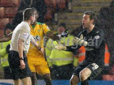 Barnsley v Yeovil Town 100115