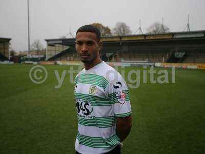 Jordan Clarke signing 016