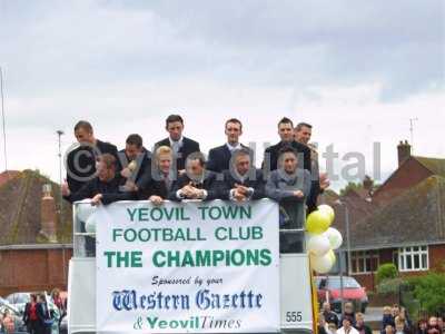 bus arrives at westlands6