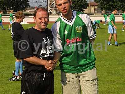 andy bown with gary