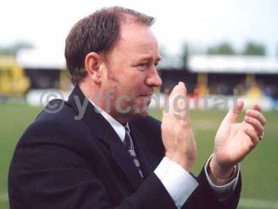 Gary celebrates at Burton3