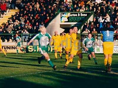 Yeovil in Conference matches 130212 081-1