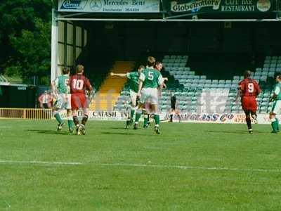 Yeovil in Conference matches 130212 093