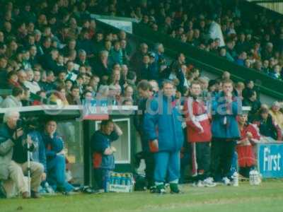 Yeovil in Conference matches 150212 036-1