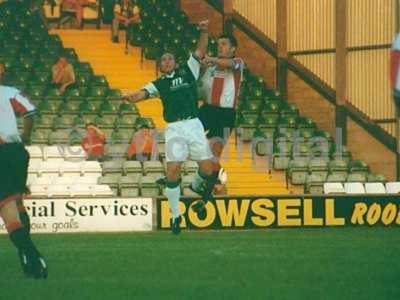 ytfc v southampton 2000 - 2001 006-1