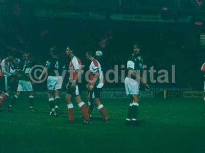 ytfc v woking 2000-2001 002-1