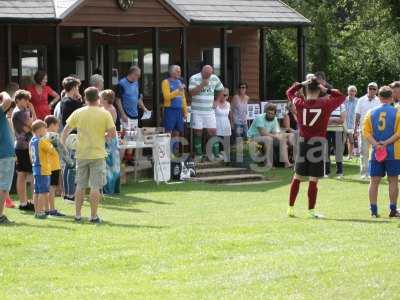 Chinnock v YTFC Legends 08-08-17487