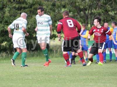 Chinnock v YTFC Legends 08-08-17574