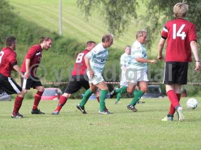 Chinnock v YTFC Legends 08-08-17590