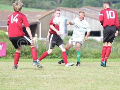 Chinnock v YTFC Legends 08-08-17594