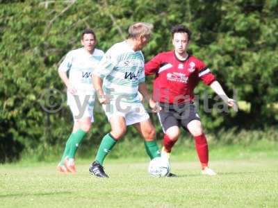 Chinnock v YTFC Legends 08-08-17611