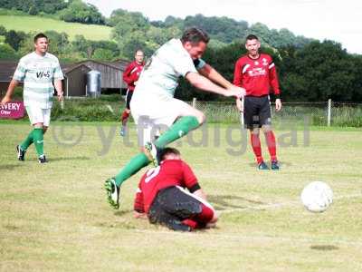 Chinnock v YTFC Legends 08-08-17626