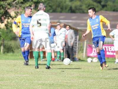 Chinnock v YTFC Legends 08-08-17671