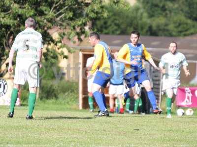 Chinnock v YTFC Legends 08-08-17669