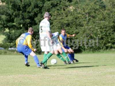 Chinnock v YTFC Legends 08-08-17688