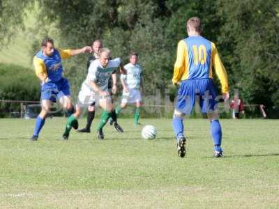 Chinnock v YTFC Legends 08-08-17685