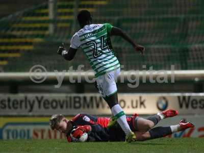 1393885_PPAUK_SPO_YEOVIL_TOWN_281117_31