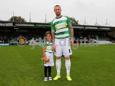 Harrogate Town 121019 Home136