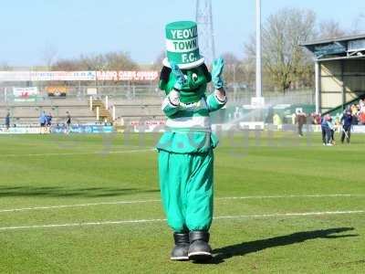 Yeovil Town v Newport County 020416