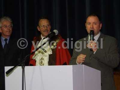 - gary speech with tawse and mayor.jpg